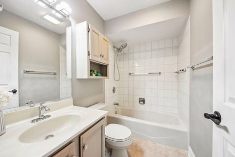 Tiny photo for 281 Governors Lane #281, Elgin, IL 60123 (MLS # 12728448)