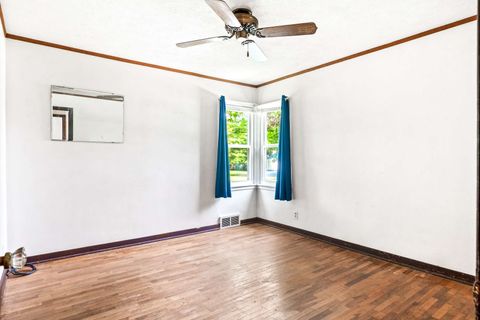 Tiny photo for 525 Grant Street, Chenoa, IL 61726 (MLS # 12667421)