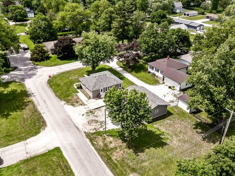 Tiny photo for 525 Grant Street, Chenoa, IL 61726 (MLS # 12667421)
