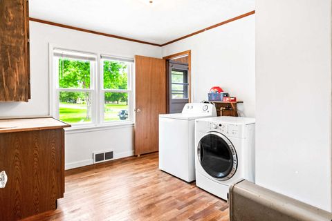 Tiny photo for 525 Grant Street, Chenoa, IL 61726 (MLS # 12667421)