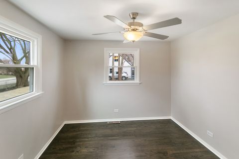 Tiny photo for 1529 Leslie Avenue, Round Lake Beach, IL 60073 (MLS # 12589223)