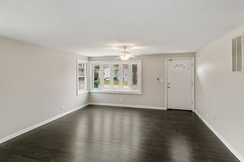 Tiny photo for 1529 Leslie Avenue, Round Lake Beach, IL 60073 (MLS # 12589223)