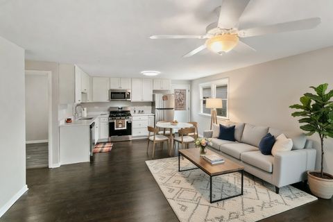 Tiny photo for 1529 Leslie Avenue, Round Lake Beach, IL 60073 (MLS # 12589223)