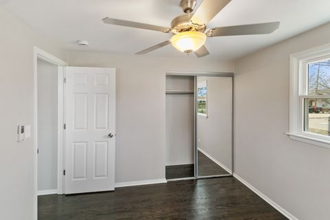 Tiny photo for 1529 Leslie Avenue, Round Lake Beach, IL 60073 (MLS # 12589223)