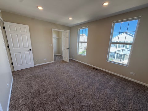 Tiny photo for 172 Presidential Boulevard #172, Oswego, IL 60543 (MLS # 12775742)
