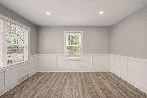 Tiny photo for 14701 Beachview Terrace, Dolton, IL 60419 (MLS # 12636711)