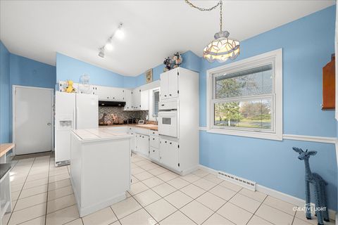 Tiny photo for 103 Rainbow Drive, Sleepy Hollow, IL 60118 (MLS # 12535938)