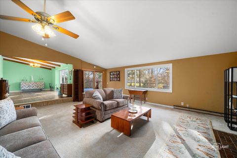 Tiny photo for 103 Rainbow Drive, Sleepy Hollow, IL 60118 (MLS # 12535938)