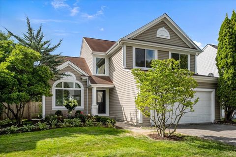 Photo of 872 Tylerton Circle, Grayslake, IL 60030 (MLS # 12378421)