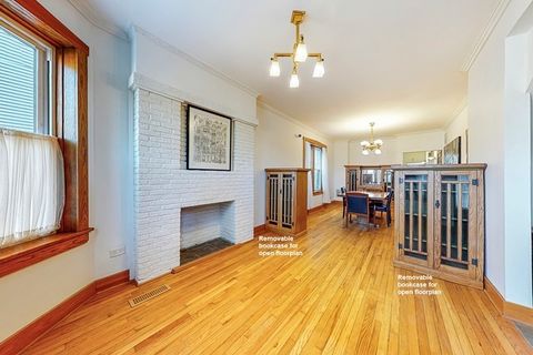 Tiny photo for 3843 W Addison Street, Chicago, IL 60618 (MLS # 12614833)