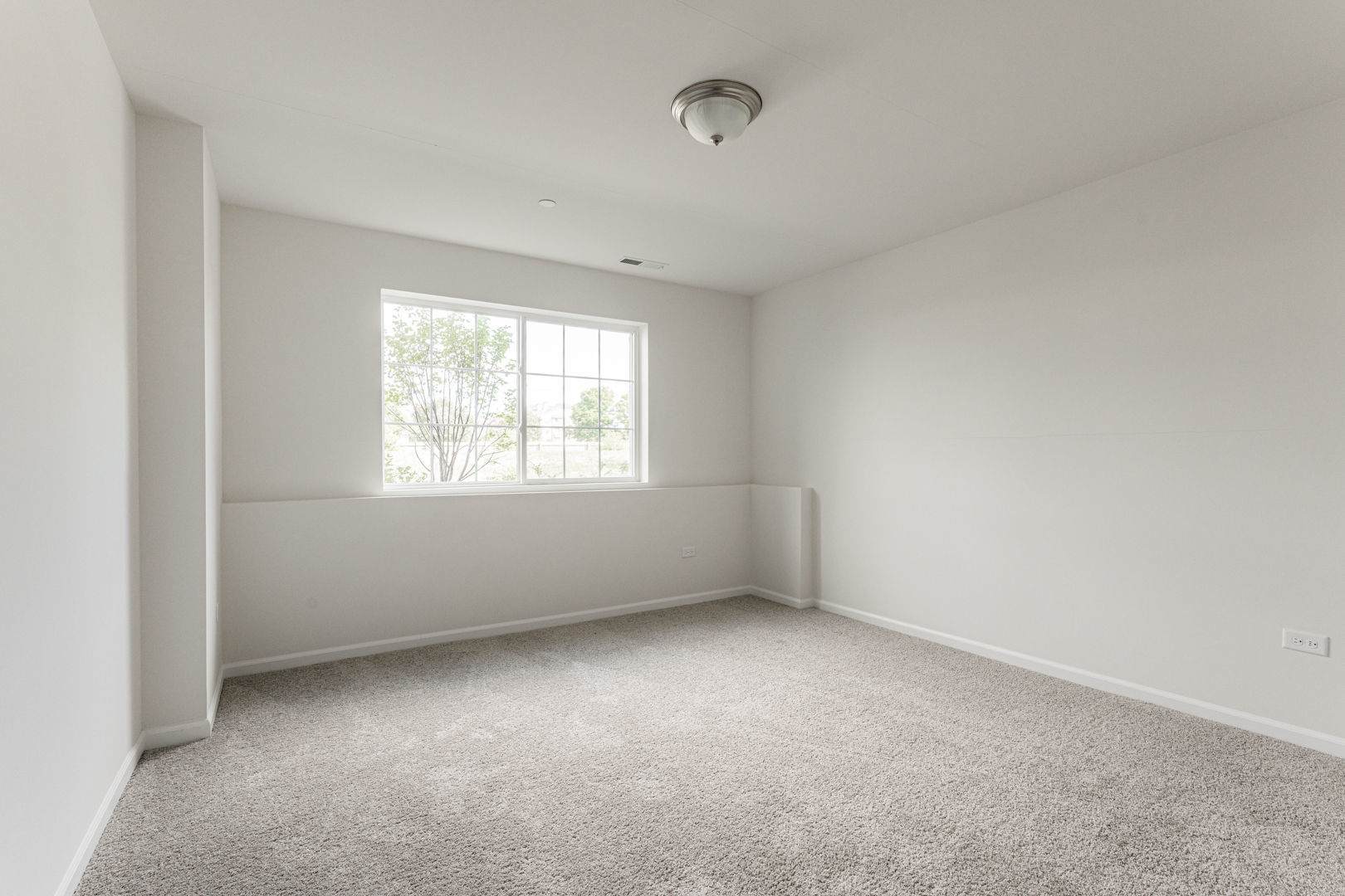 1944 Kingsley Circle