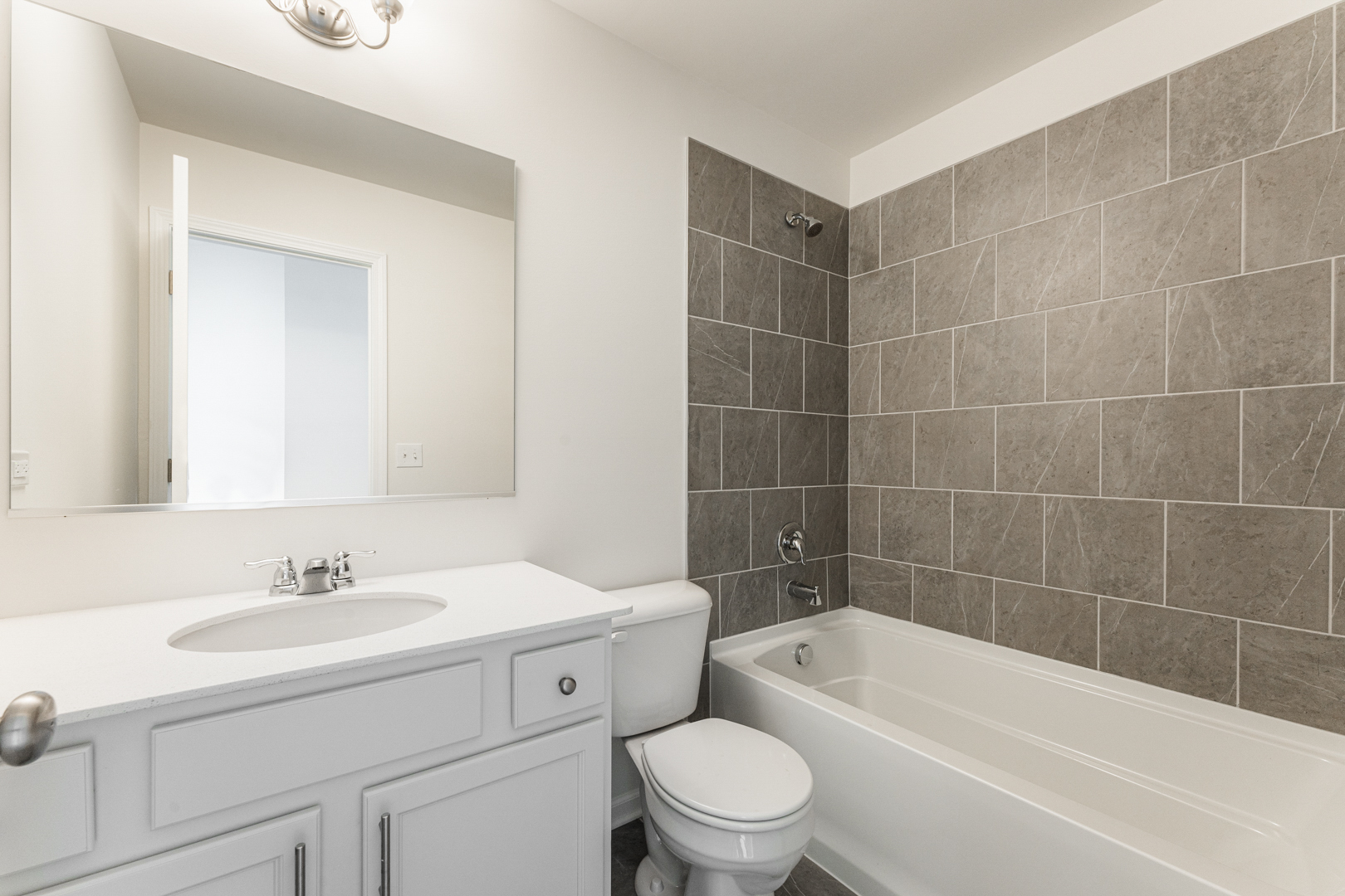 1944 Kingsley Circle