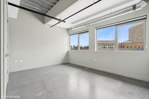 Tiny photo for 1241 N MILWAUKEE Avenue #401, Chicago, IL 60622 (MLS # 12524496)