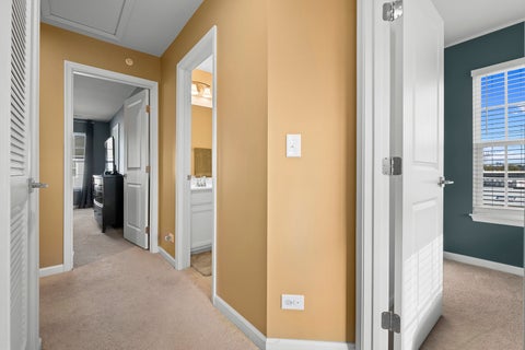 Tiny photo for 47 Nicholas Drive E, Des Plaines, IL 60016 (MLS # 12753846)