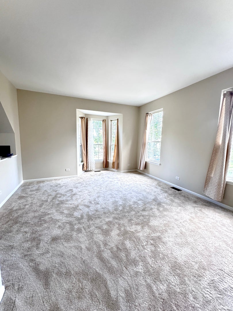 2424 Courtyard Circle 5