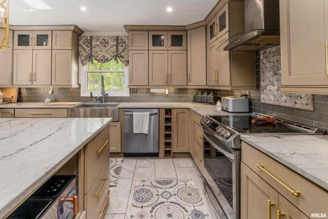 Tiny photo for 7082 State Route 152 Highway, Duquoin, IL 62832 (MLS # EB458945)