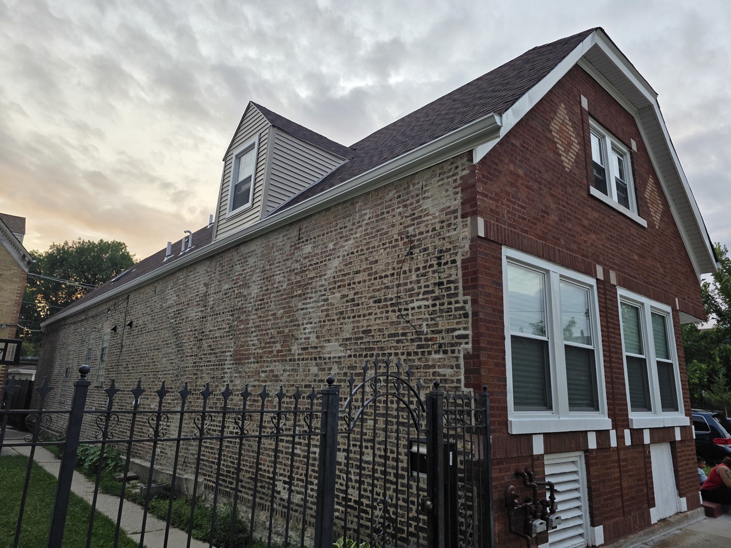 2800 S Saint Louis Avenue