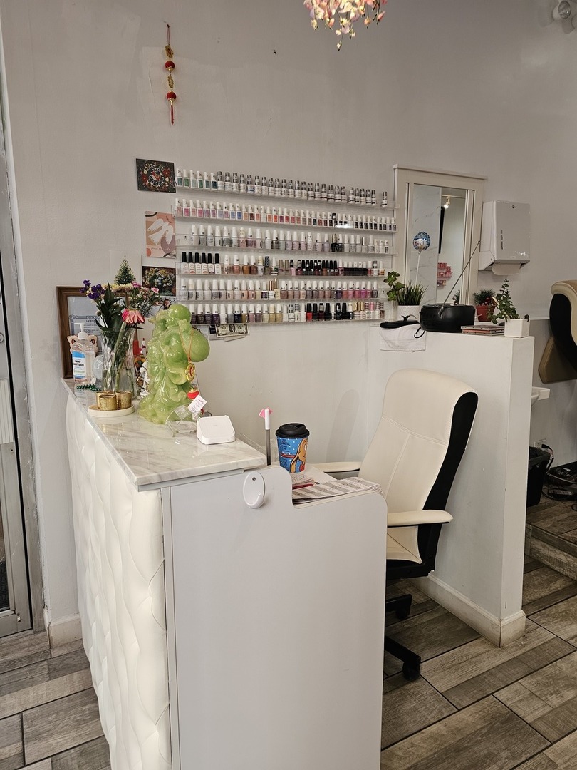 3110 N Sheridan Road