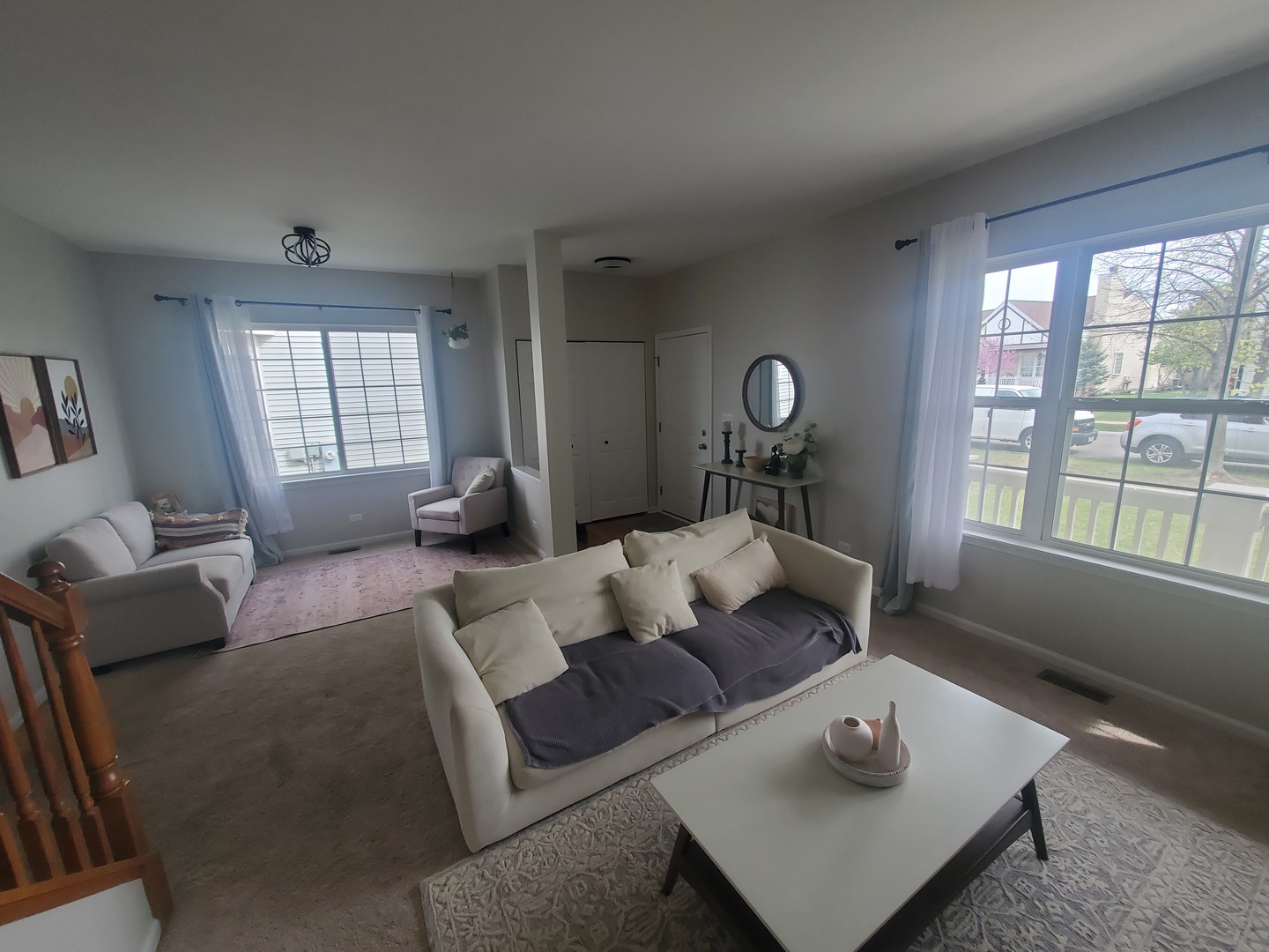 368 W Winchester Drive
