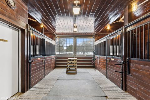 Tiny photo for 11 Moate Lane, Barrington Hills, IL 60010 (MLS # 12538977)