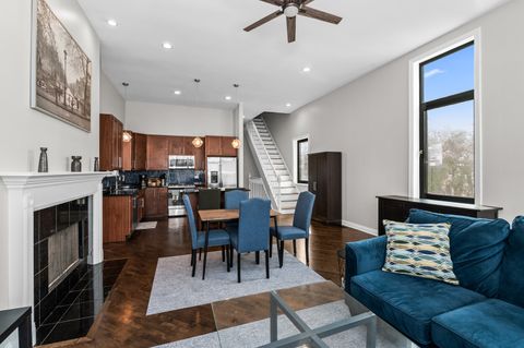 Tiny photo for 2421 W Warren Boulevard #3, Chicago, IL 60612 (MLS # 12491693)