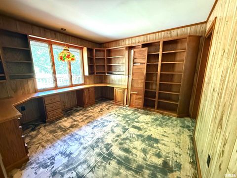 Tiny photo for 592 Brush Hill Road, Carbondale, IL 62901 (MLS # EB460580)