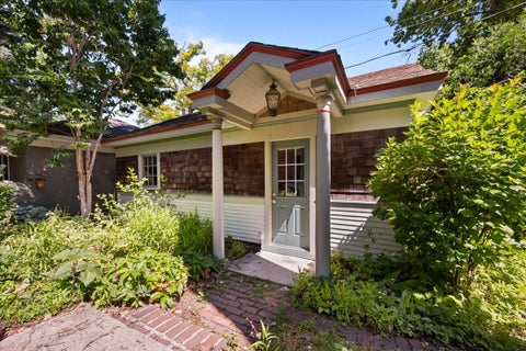 Tiny photo for 600 Central Avenue, Wilmette, IL 60091 (MLS # 12654986)