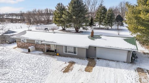 Tiny photo for 14858 Beaverton Road, Poplar Grove, IL 61065 (MLS # 12560398)