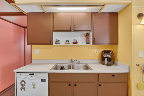 Tiny photo for 14858 Beaverton Road, Poplar Grove, IL 61065 (MLS # 12560398)