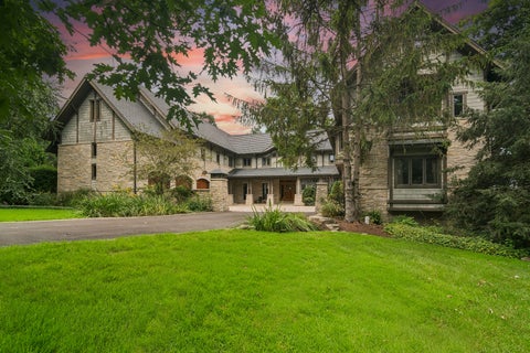Tiny photo for 24 Hidden Brook Drive, North Barrington, IL 60010 (MLS # 12750477)
