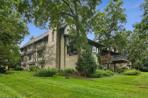 Tiny photo for 24 Hidden Brook Drive, North Barrington, IL 60010 (MLS # 12750477)