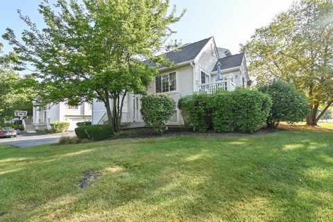 Tiny photo for 714 S Rosehall Lane, Round Lake, IL 60073 (MLS # 12487600)