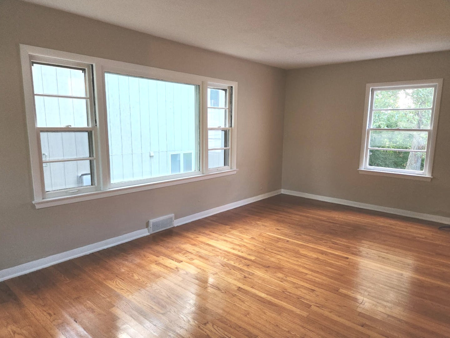 210 E Forest Street