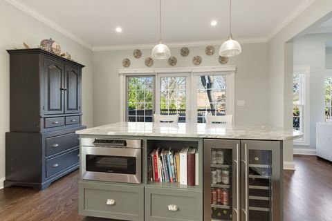 Tiny photo for 148 Jane Court, Clarendon Hills, IL 60514 (MLS # 12601134)