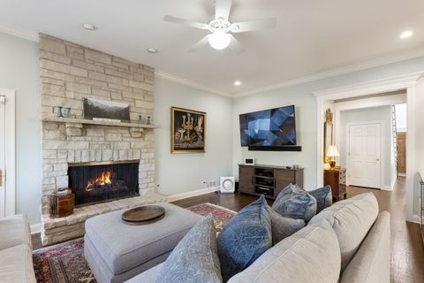 Tiny photo for 148 Jane Court, Clarendon Hills, IL 60514 (MLS # 12601134)