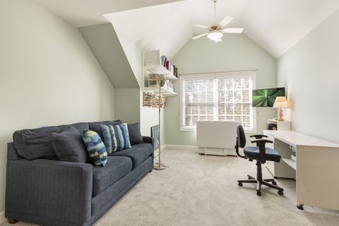 Tiny photo for 148 Jane Court, Clarendon Hills, IL 60514 (MLS # 12601134)