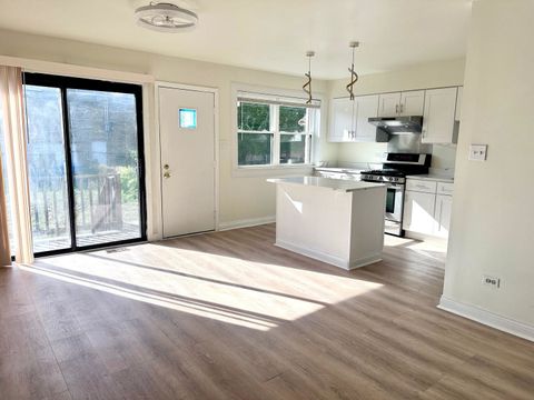 Tiny photo for 611 W 25th Place, Chicago, IL 60616 (MLS # 12524860)