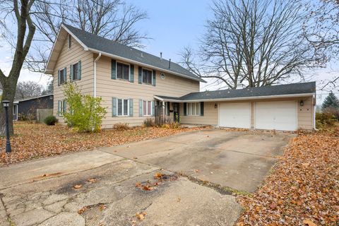 Tiny photo for 181 Tilton Park Drive, DeKalb, IL 60115 (MLS # 12522190)