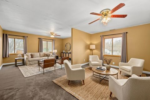 Tiny photo for 181 Tilton Park Drive, DeKalb, IL 60115 (MLS # 12522190)