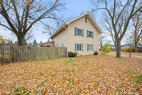 Tiny photo for 181 Tilton Park Drive, DeKalb, IL 60115 (MLS # 12522190)