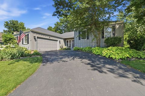 Tiny photo for 1483 Pebblestone Cove, Wheaton, IL 60189 (MLS # 12700562)