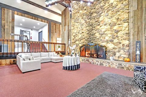 Tiny photo for 633 High Ridge Road, Roselle, IL 60172 (MLS # 12501389)