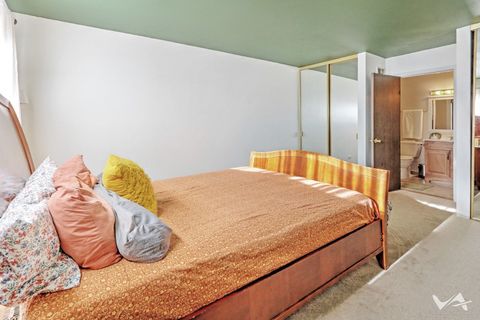 Tiny photo for 633 High Ridge Road, Roselle, IL 60172 (MLS # 12501389)