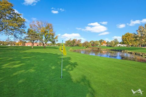 Tiny photo for 633 High Ridge Road, Roselle, IL 60172 (MLS # 12501389)