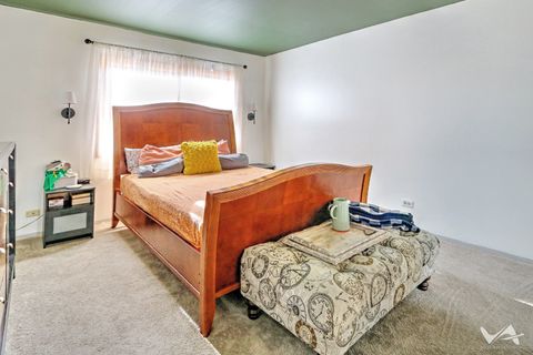 Tiny photo for 633 High Ridge Road, Roselle, IL 60172 (MLS # 12501389)