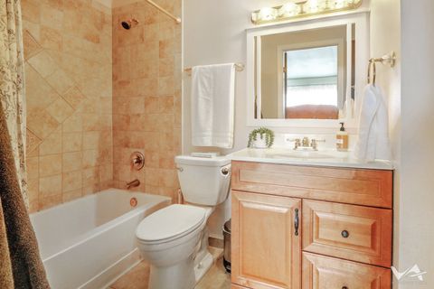 Tiny photo for 633 High Ridge Road, Roselle, IL 60172 (MLS # 12501389)