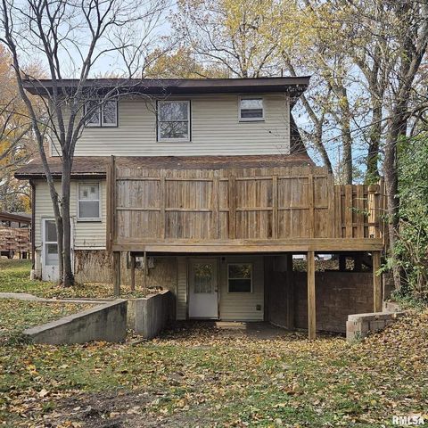 Tiny photo for 203 ORCHARD Drive, Carbondale, IL 62901 (MLS # EB460544)