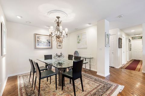 Tiny photo for 1220 Rudolph Road #3H, Northbrook, IL 60062 (MLS # 12549350)