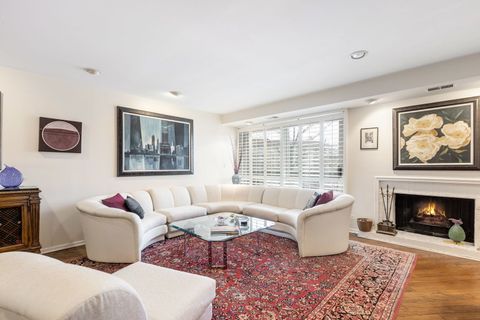 Tiny photo for 1220 Rudolph Road #3H, Northbrook, IL 60062 (MLS # 12549350)