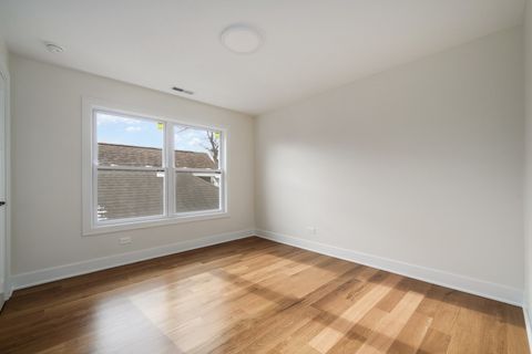 Tiny photo for 515 Highland Avenue, Oak Park, IL 60304 (MLS # 12553187)